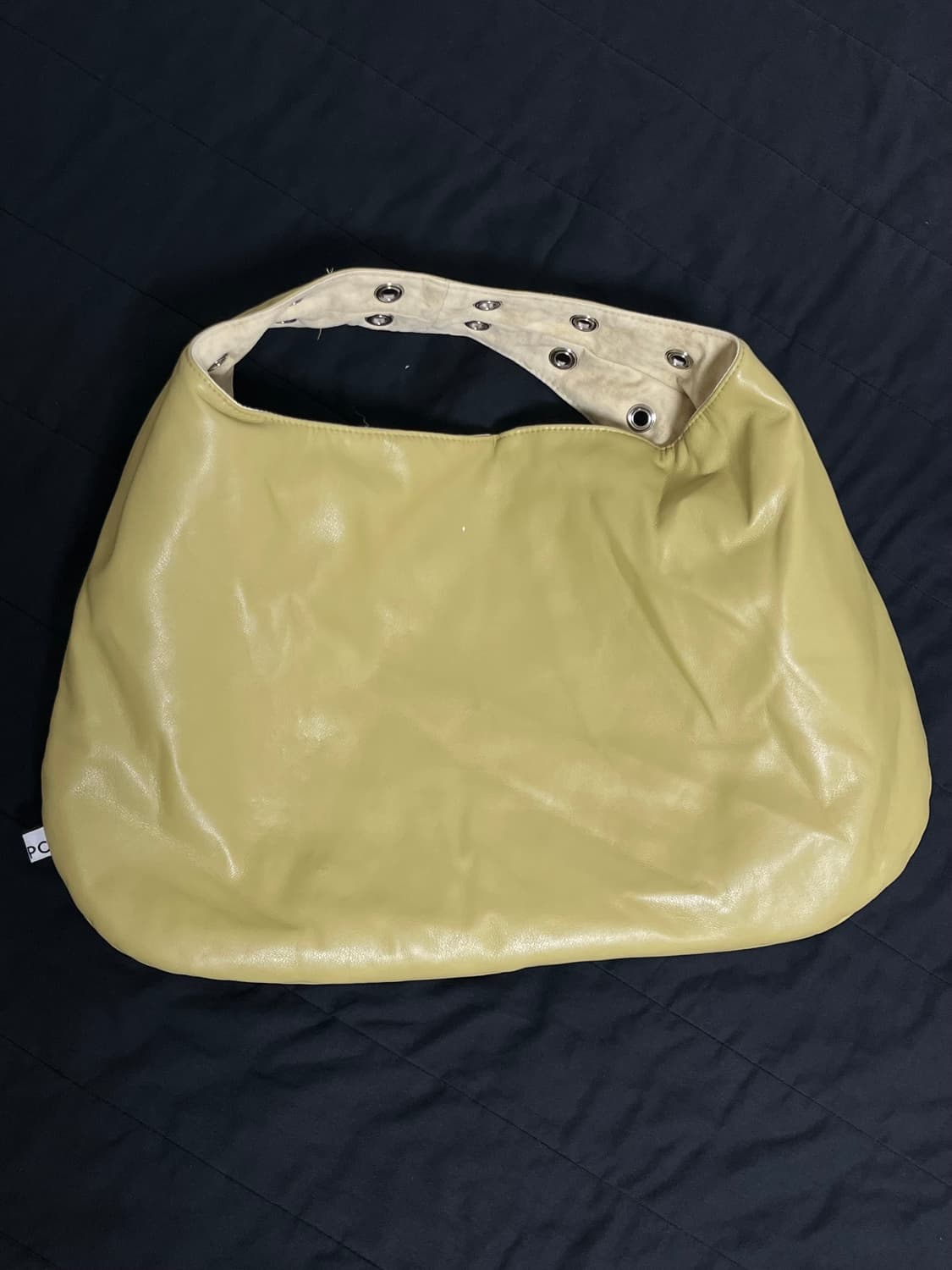 뎁크 아일렛 레더백 버터 상품이미지6