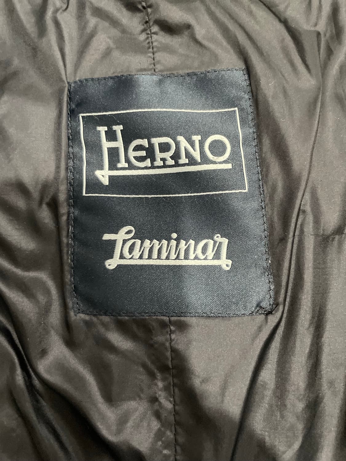 VETEMENTS 베트멍 로고 패치 후드티 XS 현대백화점  상품이미지5