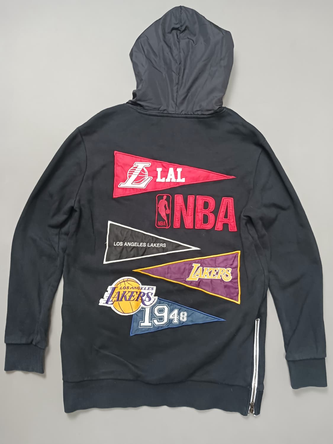 [L] NBA LA 레이커스 패치 후드티 블랙 상품이미지1