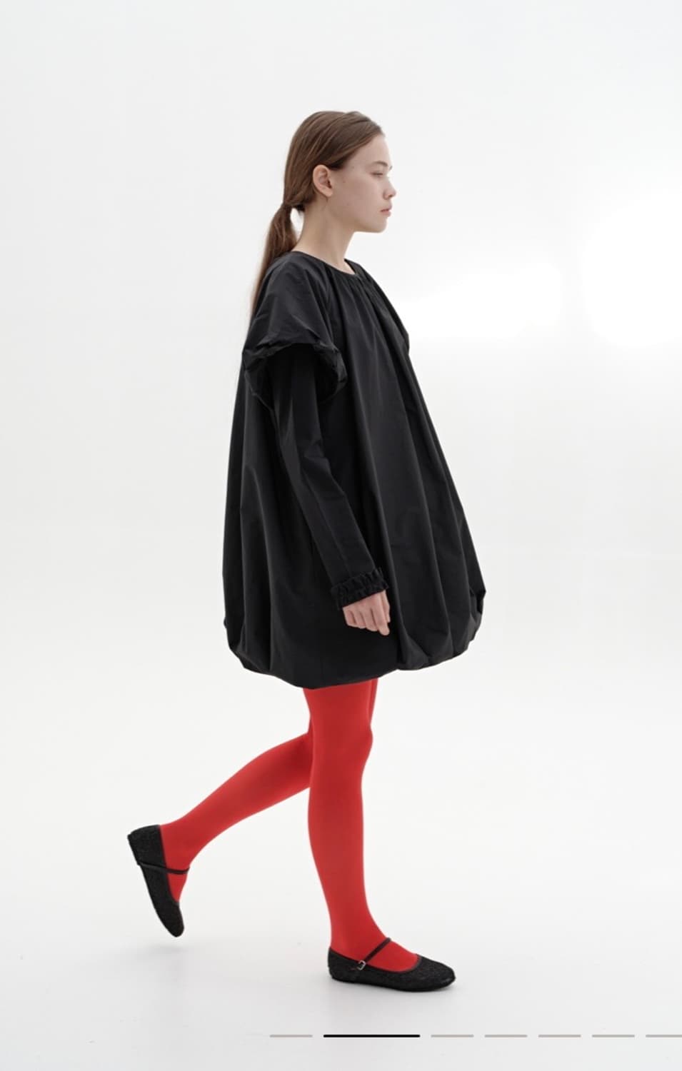 Cosmoss 볼륨 미니드레스 블랙 상품이미지2