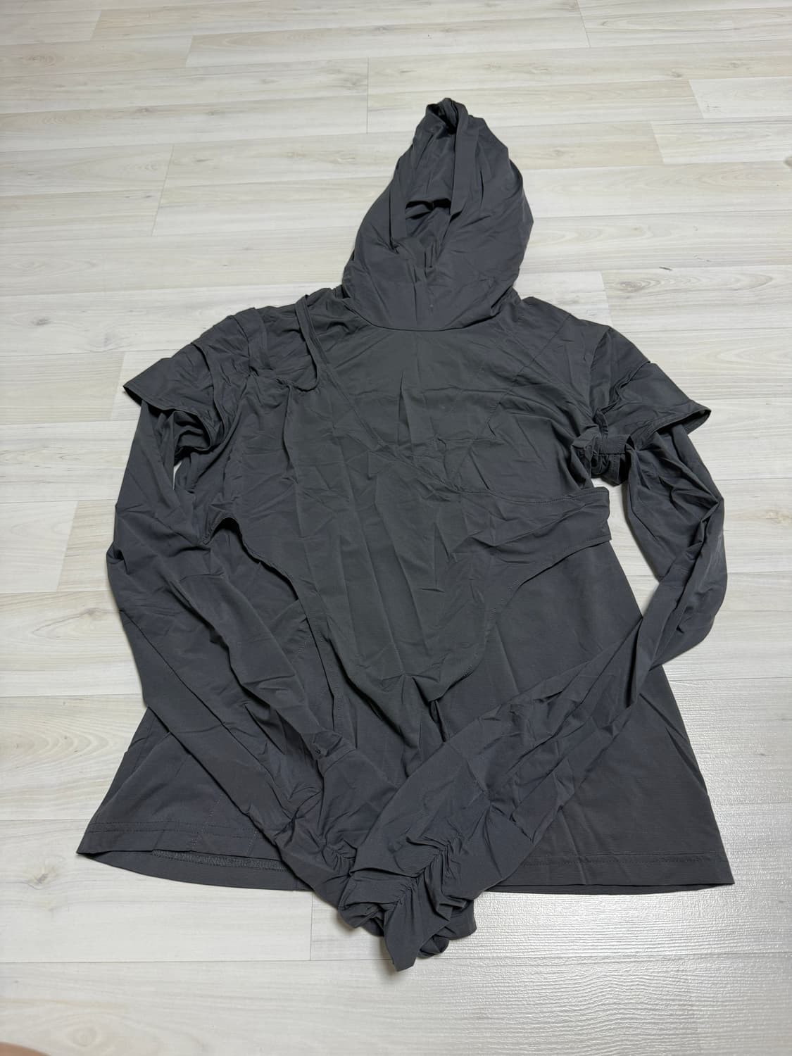 엘이이와이 커프스 셔링 레이어드 후디드 탑 그레이 상품이미지6