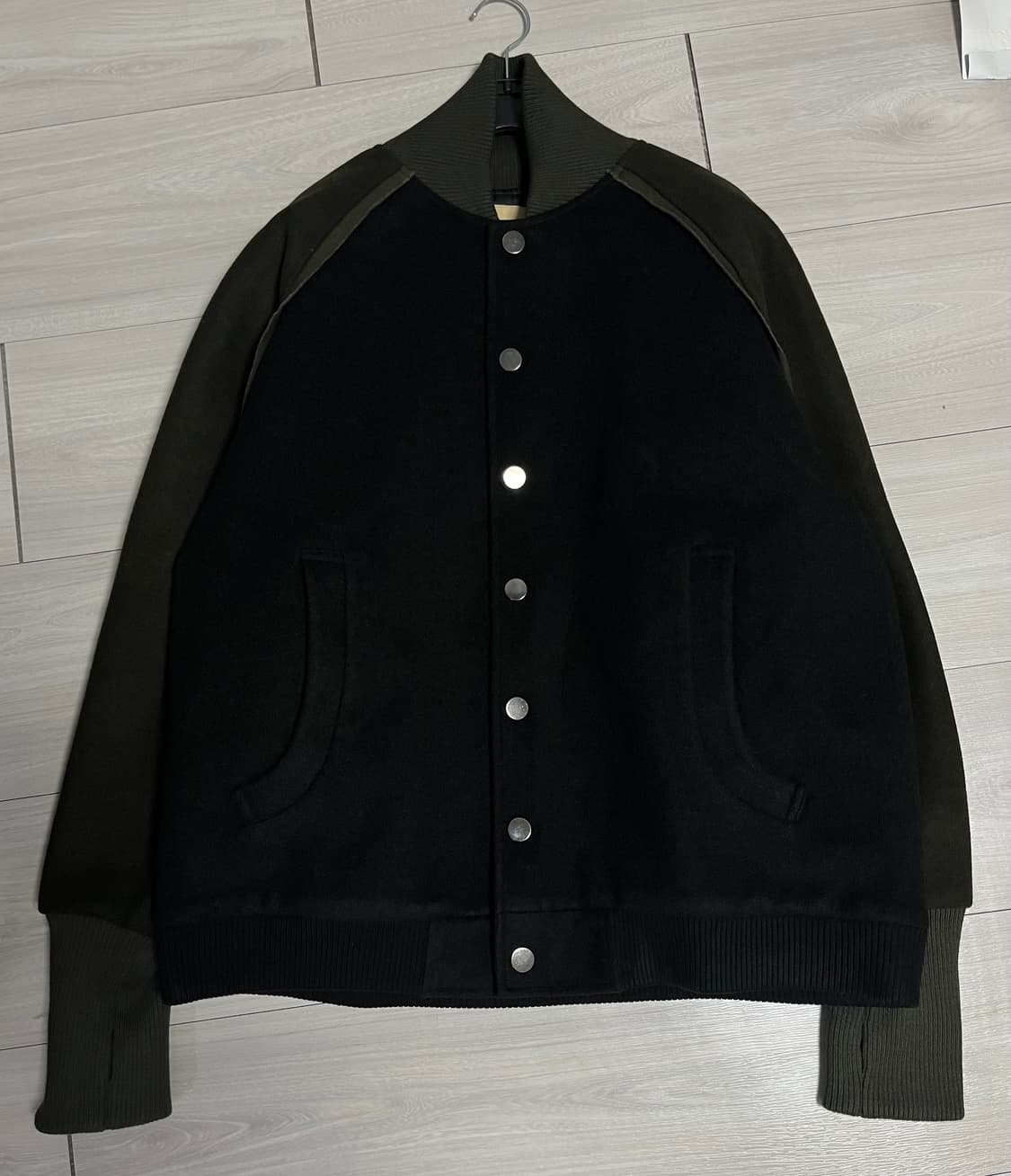 마뗑킴 스타디움 바시티 퀼팅 점퍼 블랙 상품이미지2