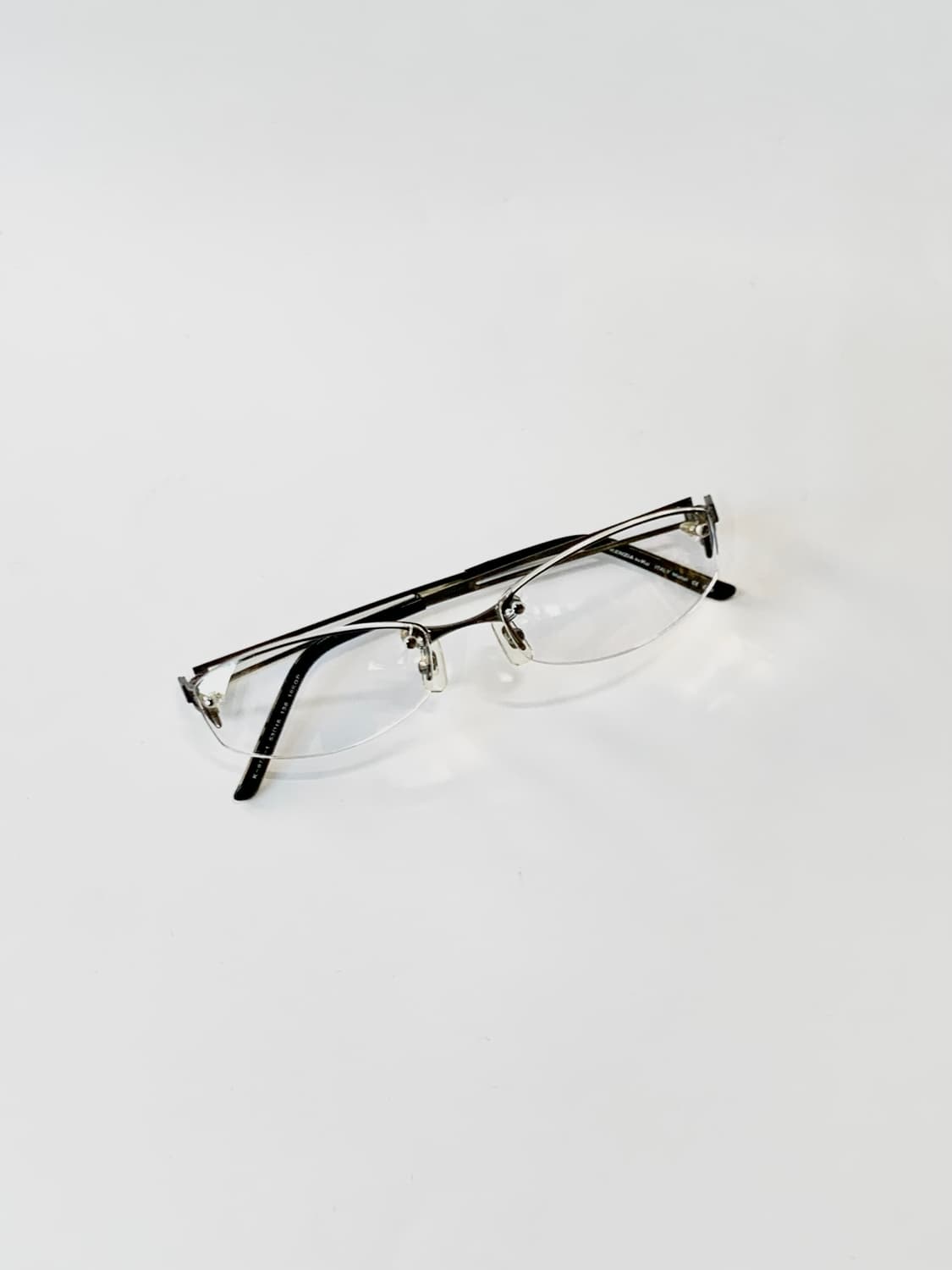 [픽키-640] 실버 티타늄 안경 무테 하프림 상품이미지1