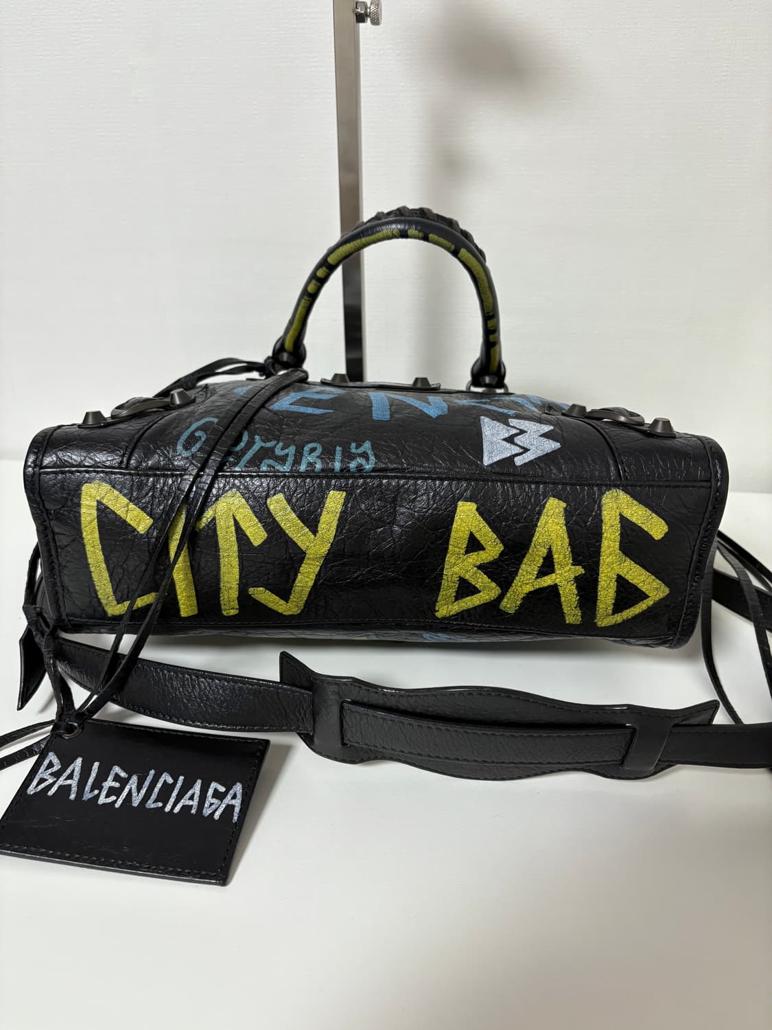 발렌시아가 그래피티 모터백 스몰 상품이미지6