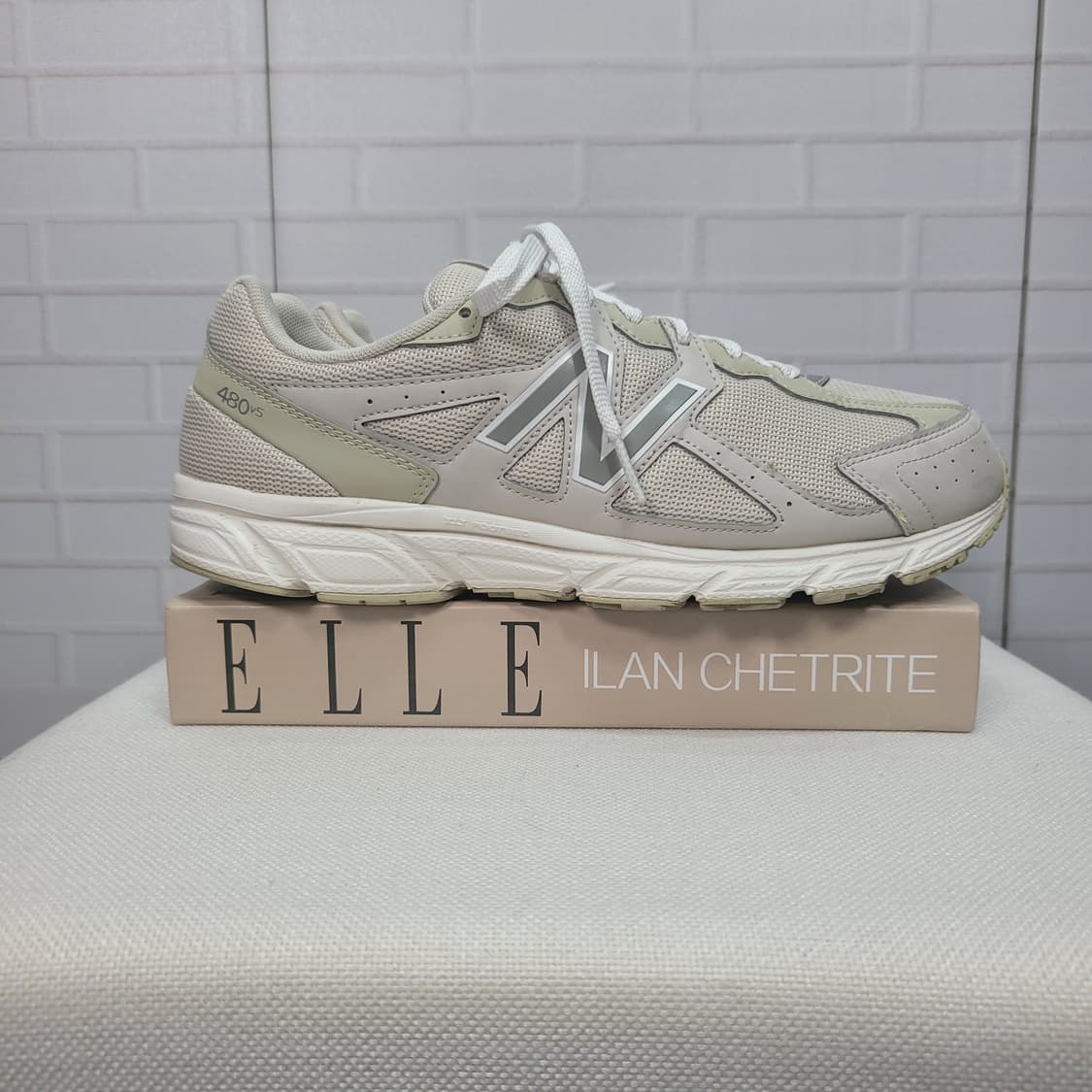 뉴발란스 480V5 쿠션 베이지 스니커즈 운동화 런닝화 270사이즈 상품이미지2