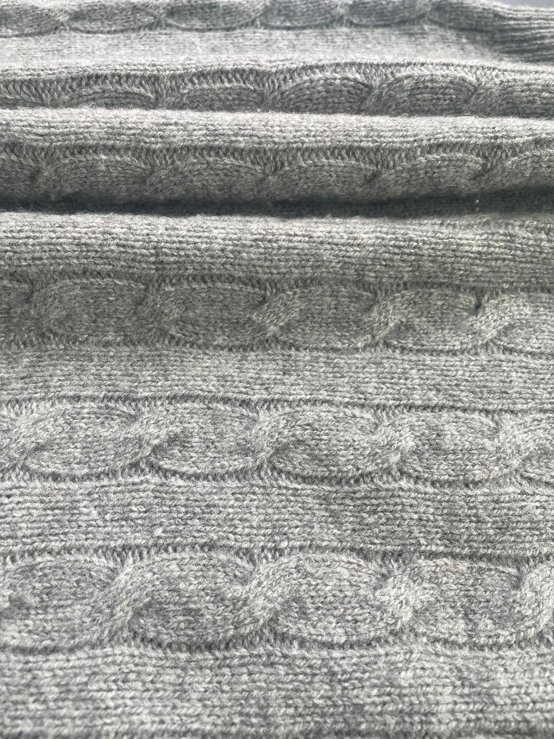 [L] 폴로 랄프로렌 여성 메리노울 케이블 꽈배기 브이넥 니트 스웨터 상품이미지6