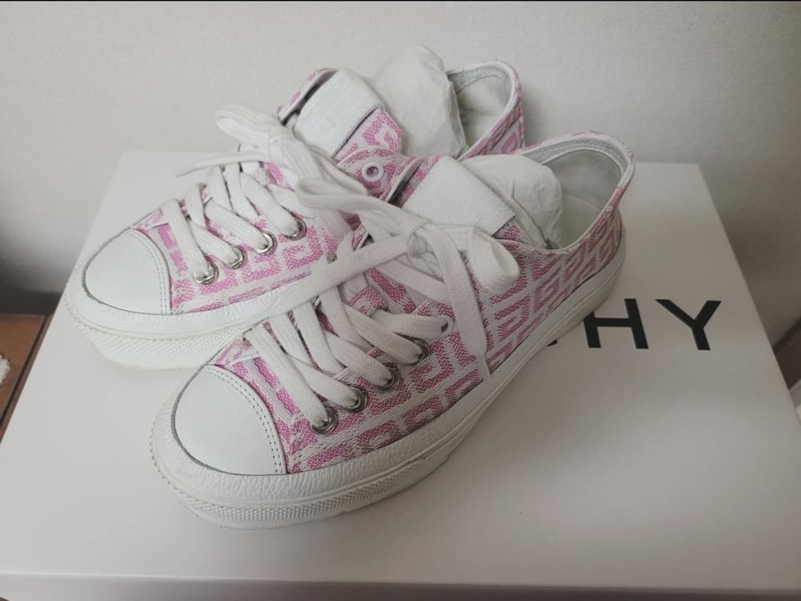 지방시 스니커즈신발 자카드단화 상품이미지1