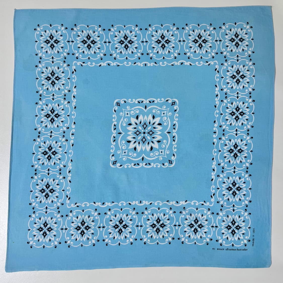 70-80s 스카이 블루 페이즐리 반다나 상품이미지1
