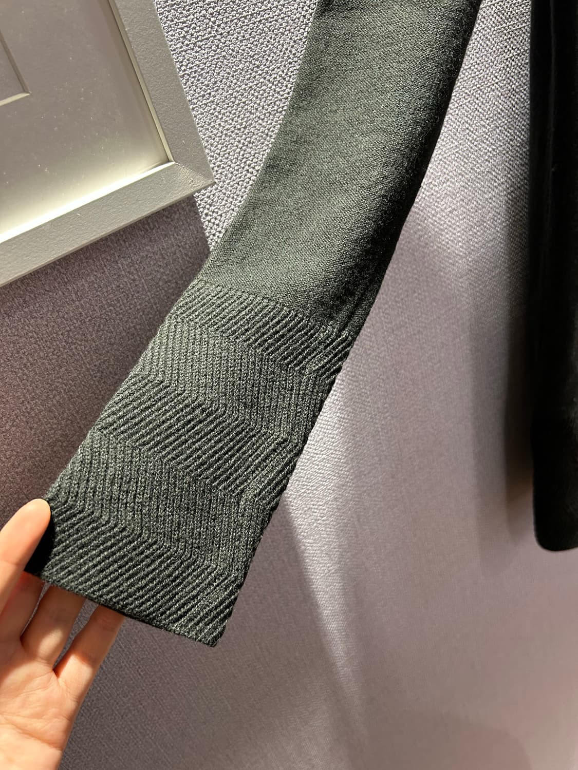 [SYSTEM] 한섬 시스템 울 100% 드레이프 터틀넥 니트 상품이미지3