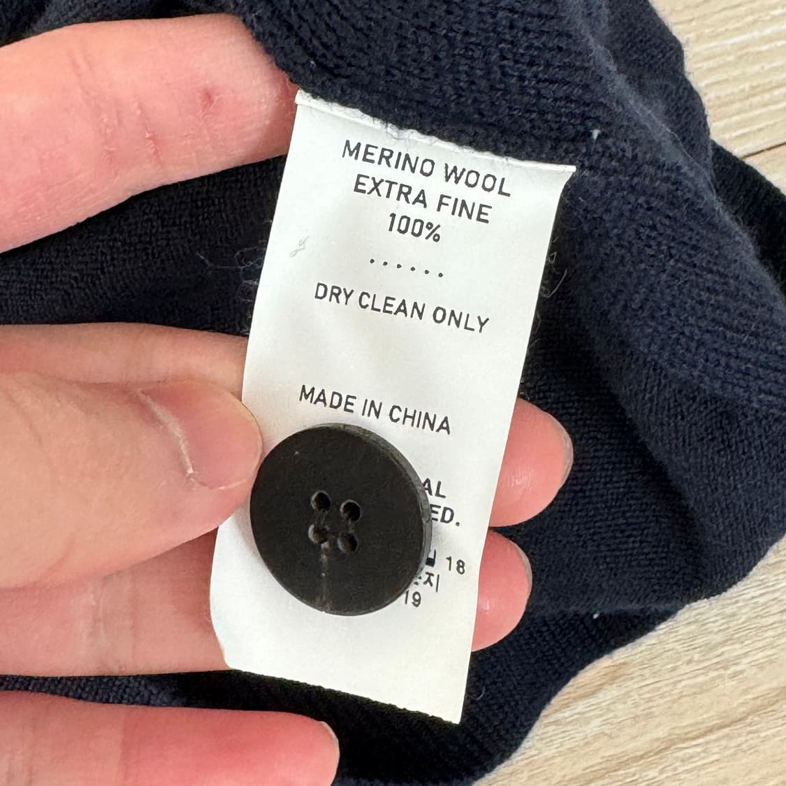 어나더오피스 매리노울 가디건 상품이미지3