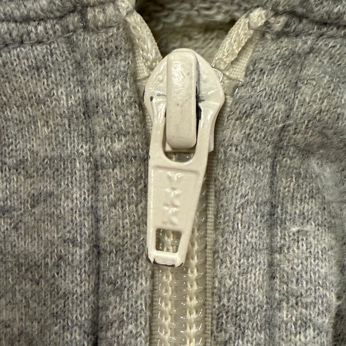 꼼데가르송 플레이 5하트 백 프린트 로고 그레이 후드집업 상품이미지5