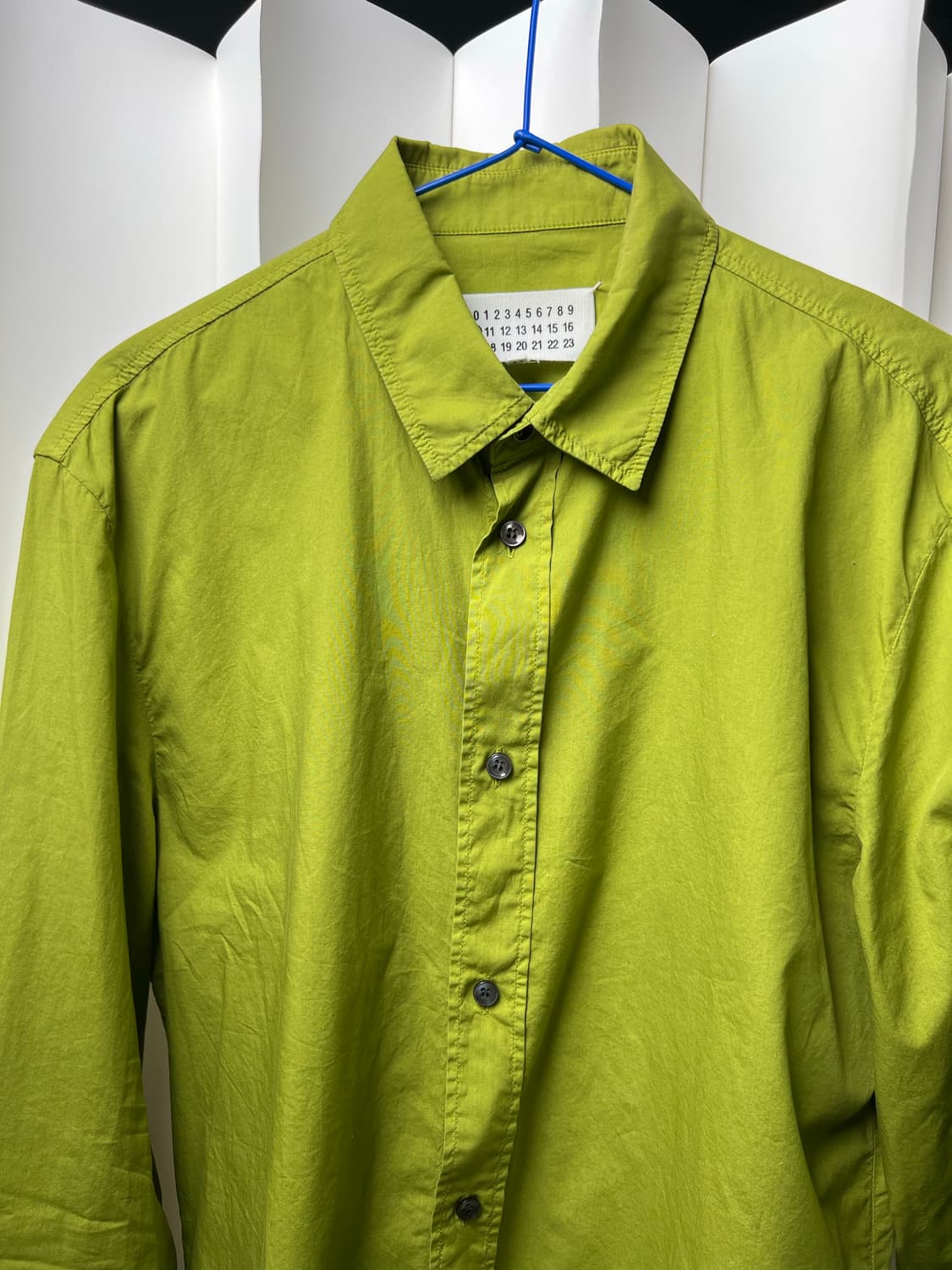 메종 마르지엘라 라임색 셔츠 41사이즈 상품이미지1