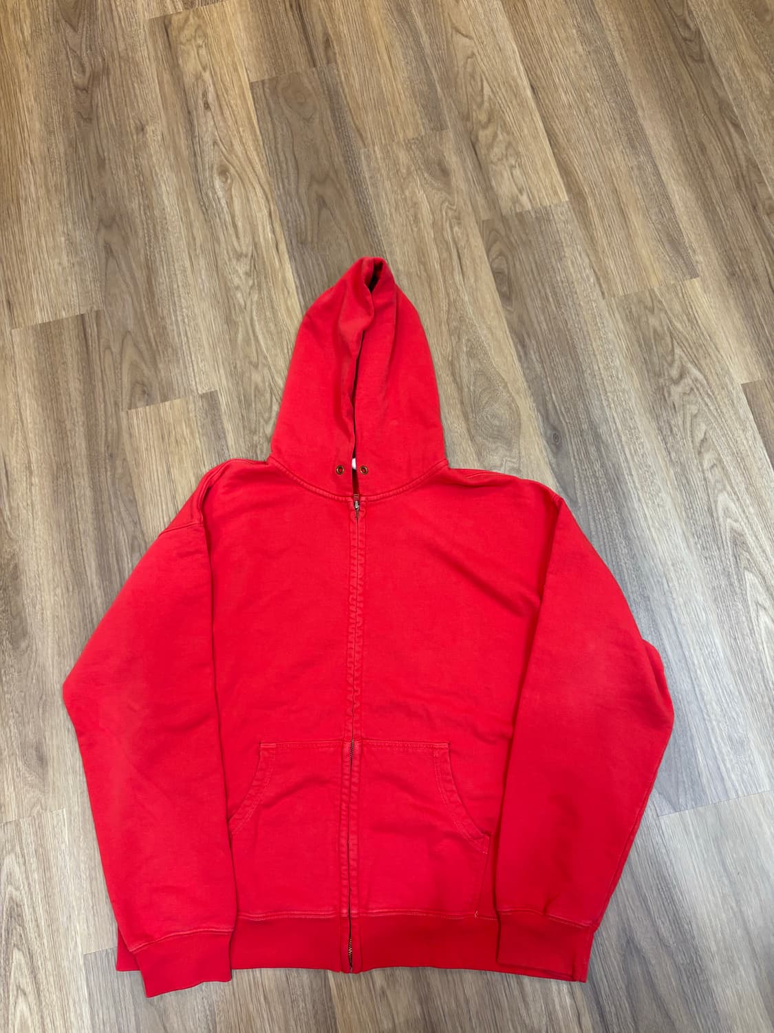 더 뤡코즈 레드 후드집업 2사이즈 (리스탁) 상품이미지1