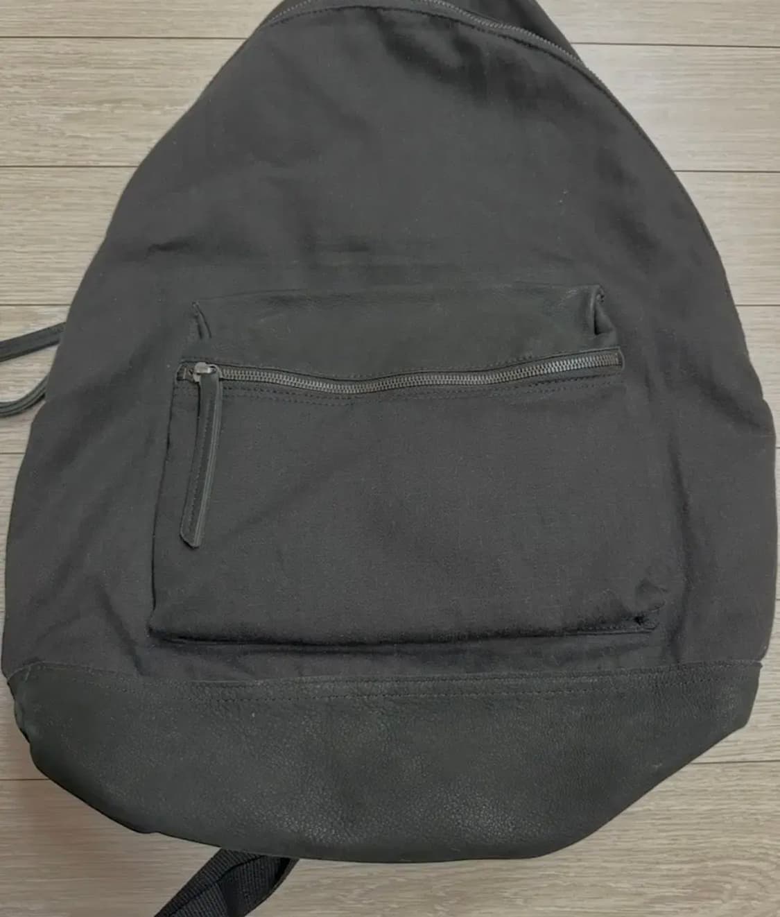 해칭룸 레더데이백  상품이미지2
