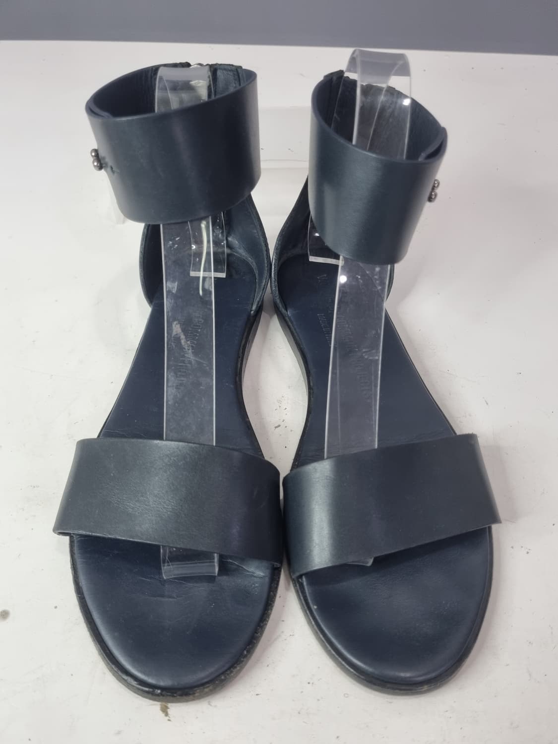 240~245 커먼프로젝트  샌들 상품이미지3