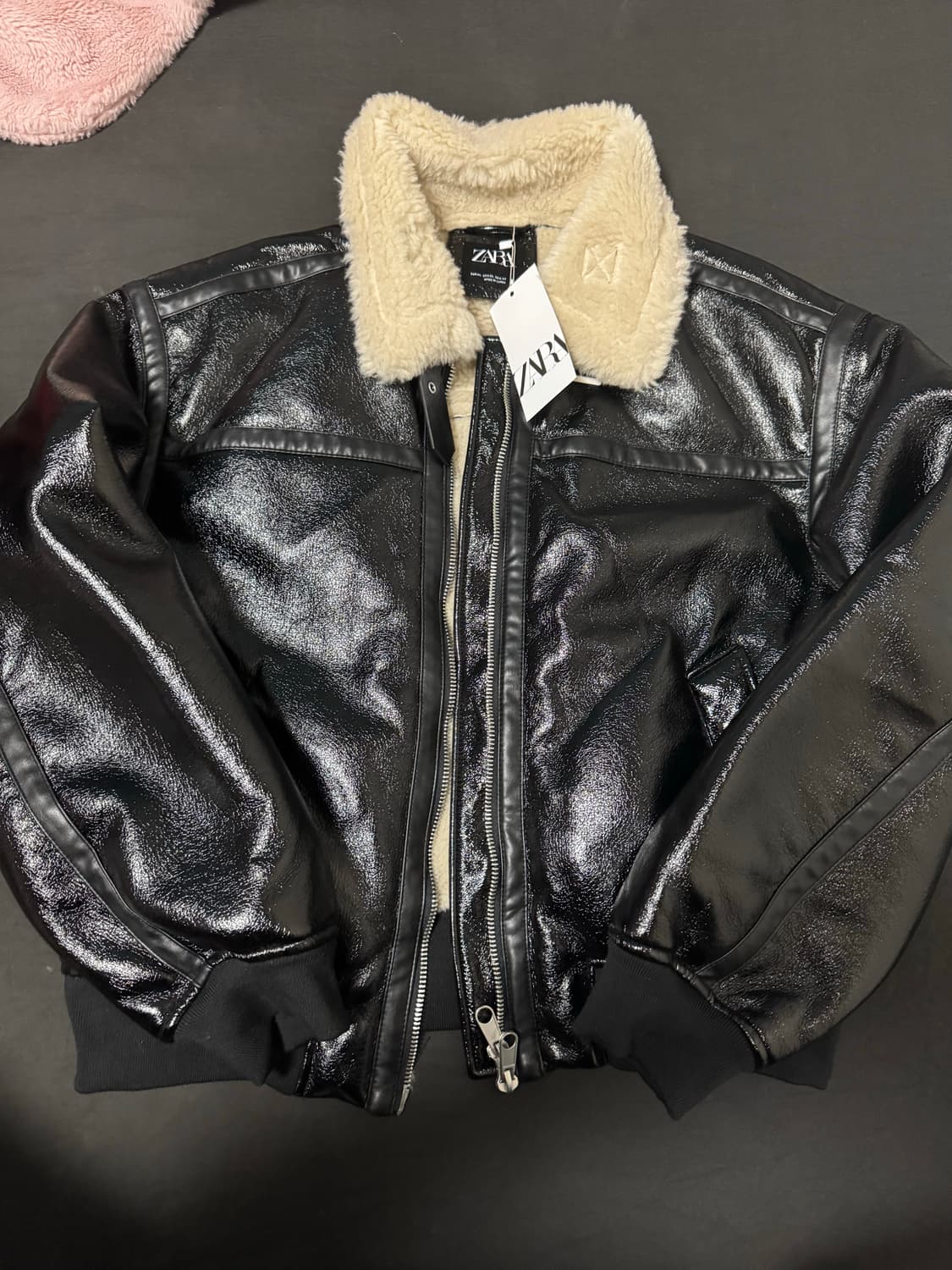 정품새제품 자라 페이크레더 무스탕 시어링 자켓 블랙 XL 상품이미지1