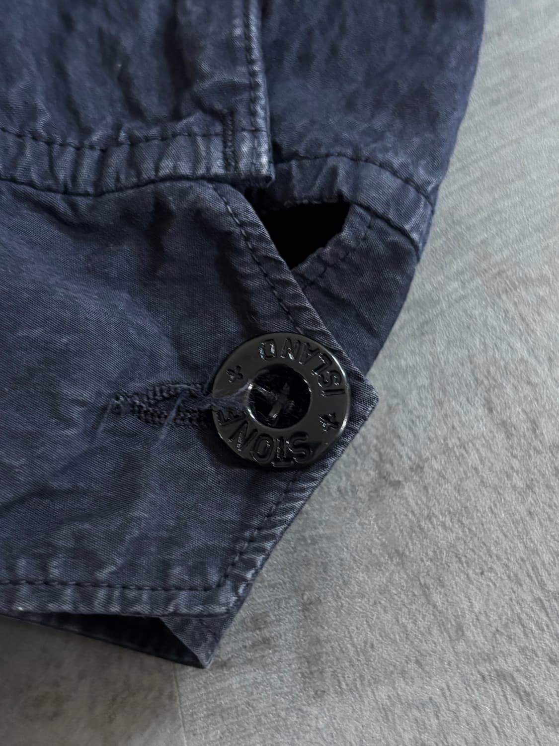 Stone-Island 스톤 아일랜드 네이비컬러 투포켓 셔츠 자켓 상품이미지4