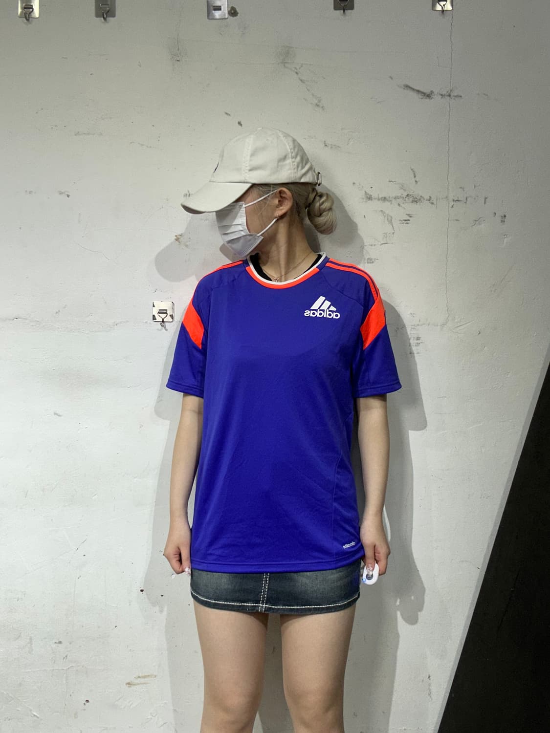 아디다스 블루 삼선 화이트 빅 로고 반팔티 상품이미지2