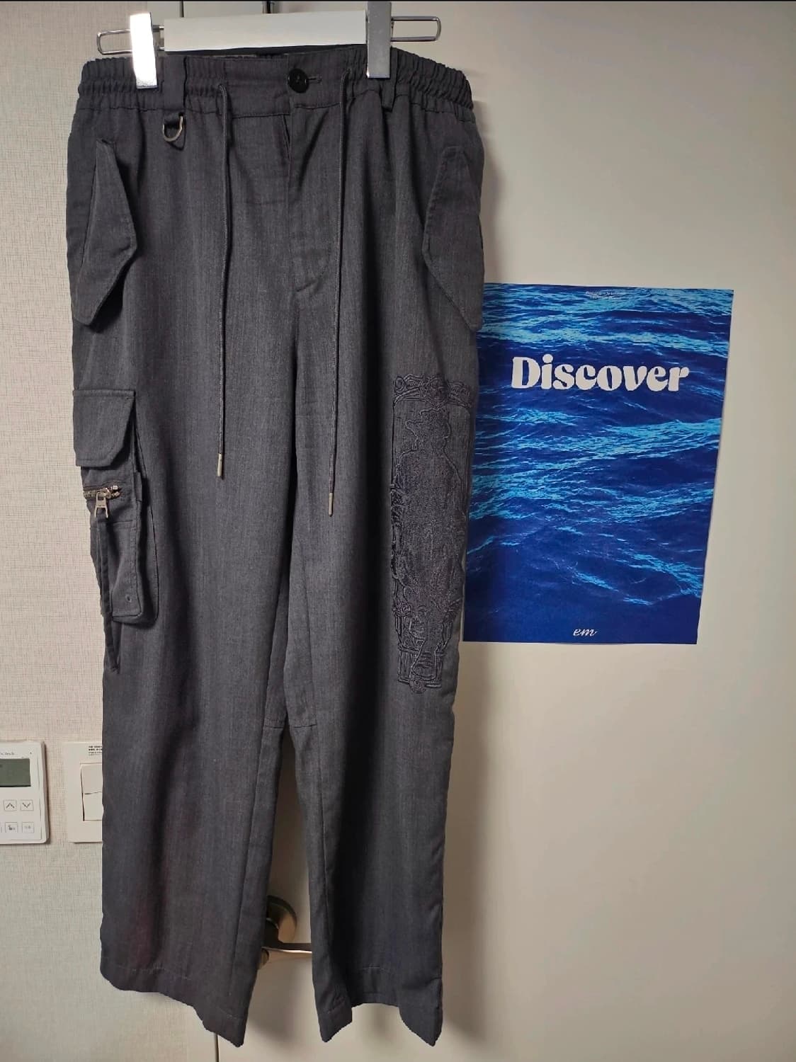 송지오옴므 자수 카고 바지 상품이미지2