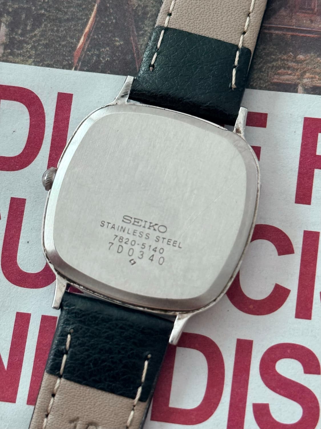 Seiko 세이코 쿼츠 쿠션 스퀘어 샌드 블래스트 1977 상품이미지6