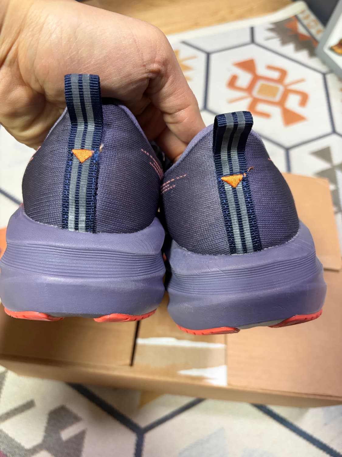 아식스 노바블라스트5 그레이시 퍼플 코랄 리프 265 상품이미지5