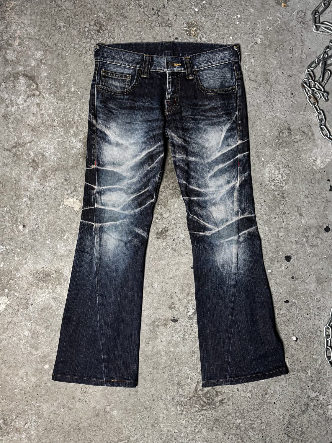 Tornado Mart – Heavy Washed Boot-cut Den 상품이미지2