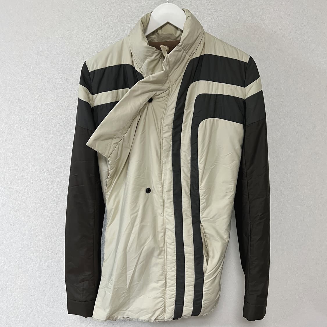 릭오웬스 03FW "TRUCKER" 런웨이 패딩 절개 패턴 자켓 상품이미지1