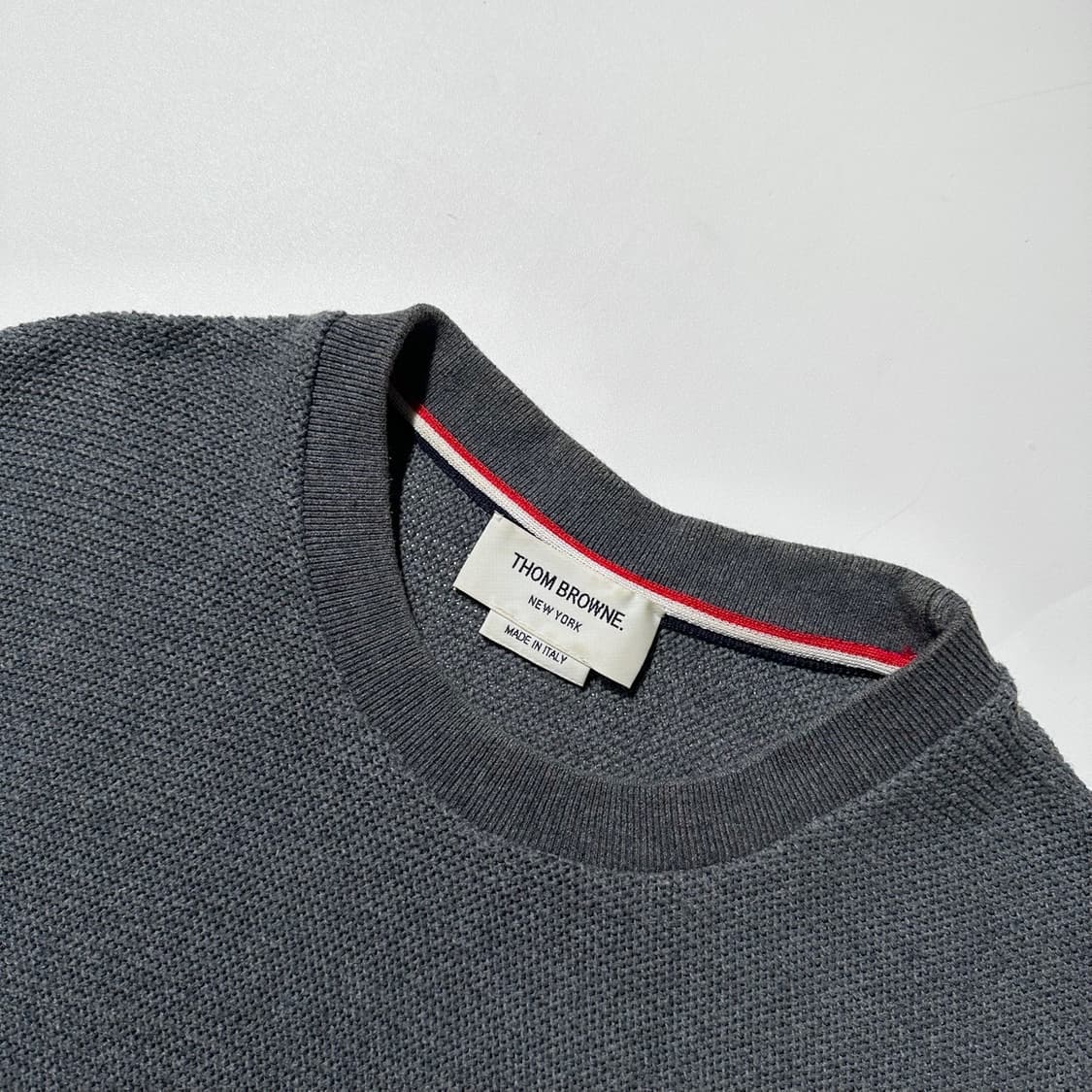 톰브라운 4 바 완장 와플 니트 상품이미지5