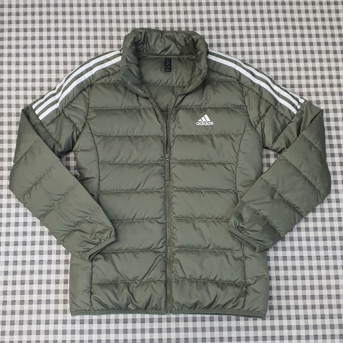 아디다스 에센셜 오라털 경량패딩 자켓 남자95 상품이미지2