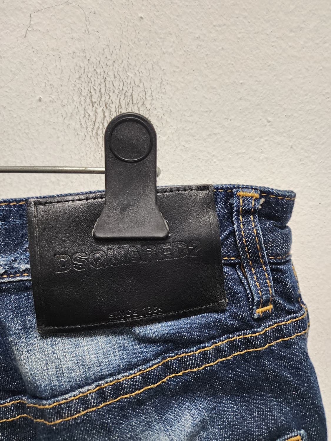 디스퀘어드 워싱 청바지 상품이미지4