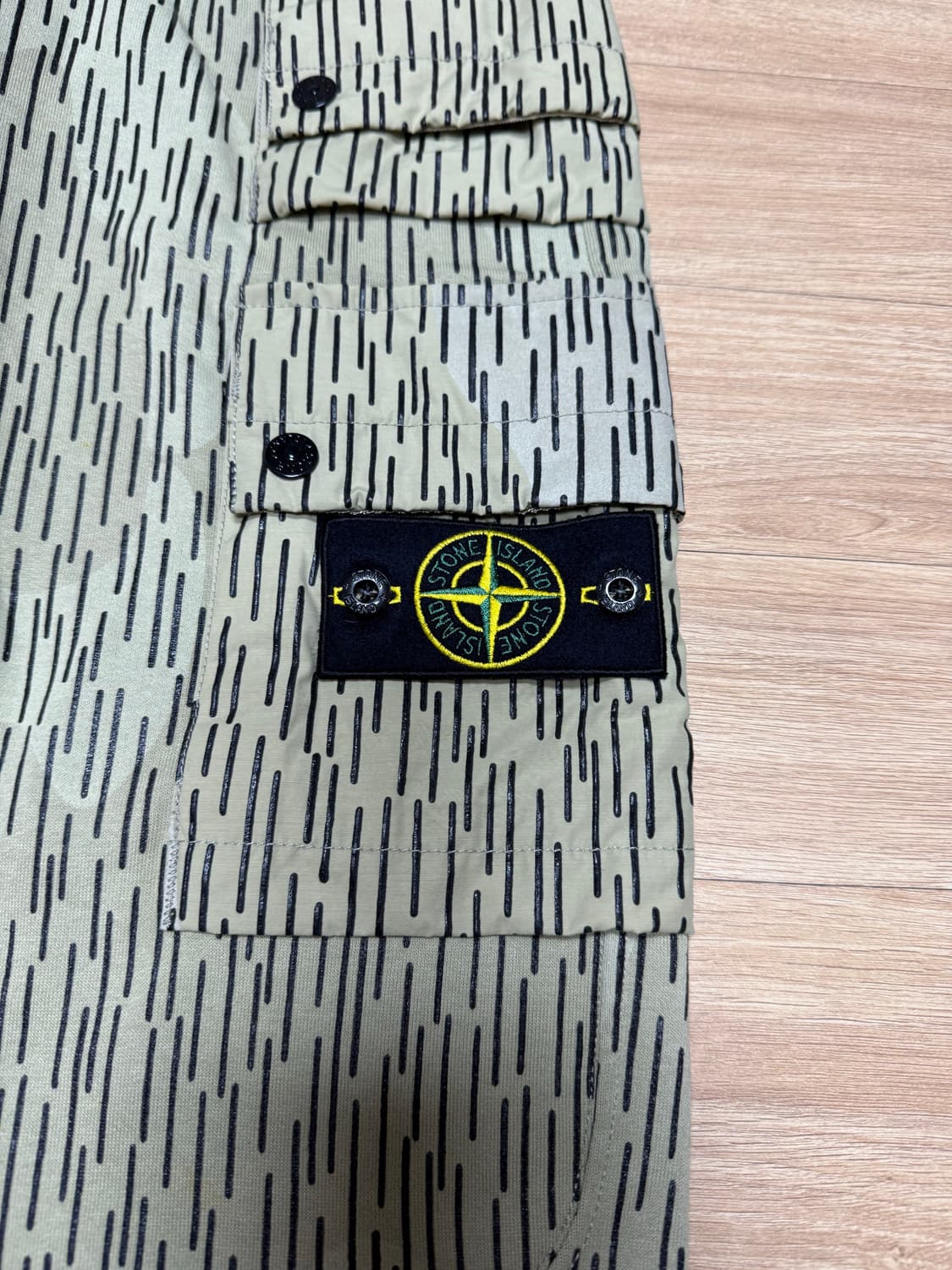 스톤아일랜드 레인카모 카고 조거팬츠 상품이미지2