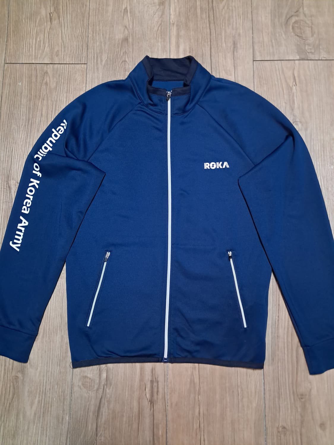 ROKA 트랙탑 남성M 상품이미지1