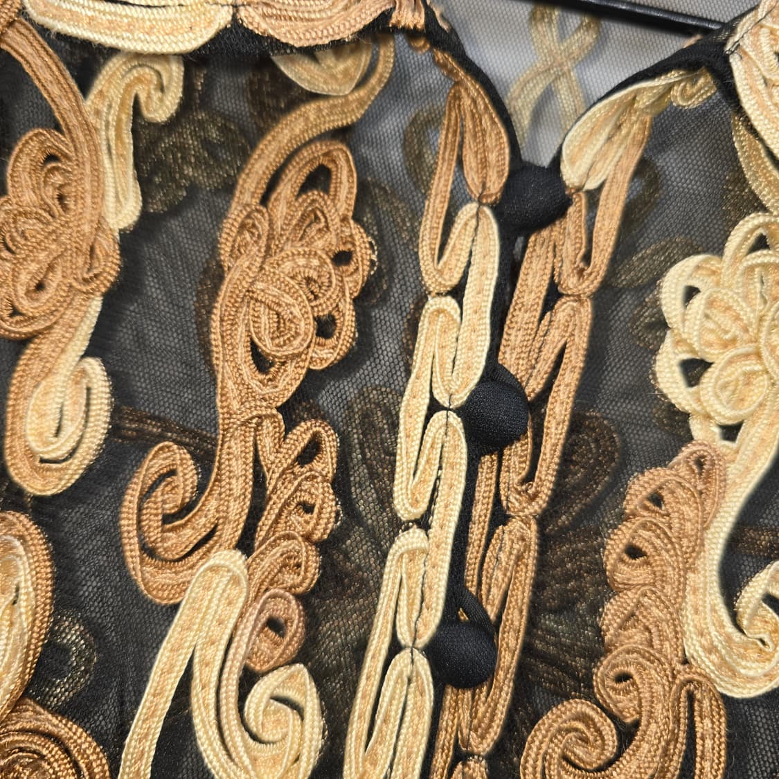 시스루 자수 패턴 블랙 메쉬 브라우스 상품이미지7