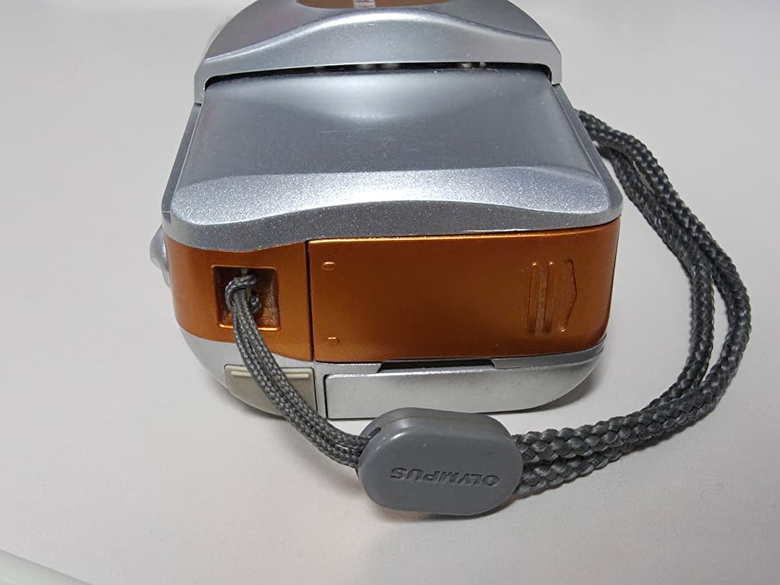 올림푸스 카메디아 X-250 빈티지 디지털카메라 상품이미지3