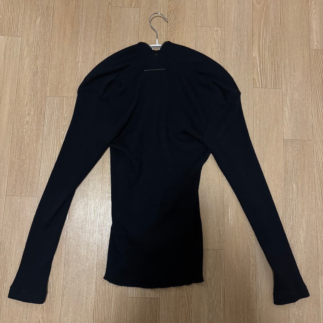 MM6 메종 마르지엘라 지퍼 가디건 상품이미지2