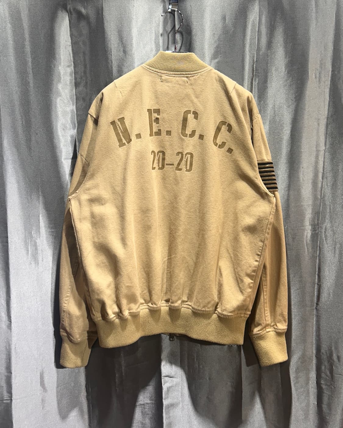 S 뉴에라 N.E.C.C. 성조기 패치 샌드베이지 코튼 블루종 상품이미지4
