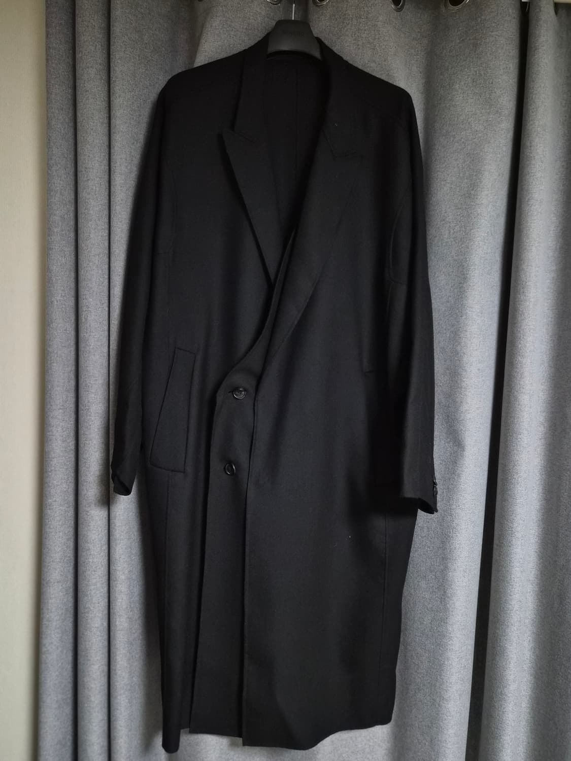 송지오옴므 더블 레이어드 오버핏 코트 팝니다 우영미 타임옴므 솔리드옴므 상품이미지3