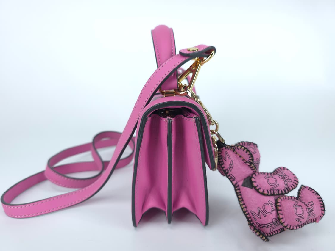 MCM 엠씨엠 비세토스 미니 트레이시 곰인형 키링 사첼백 핑크
 상품이미지3