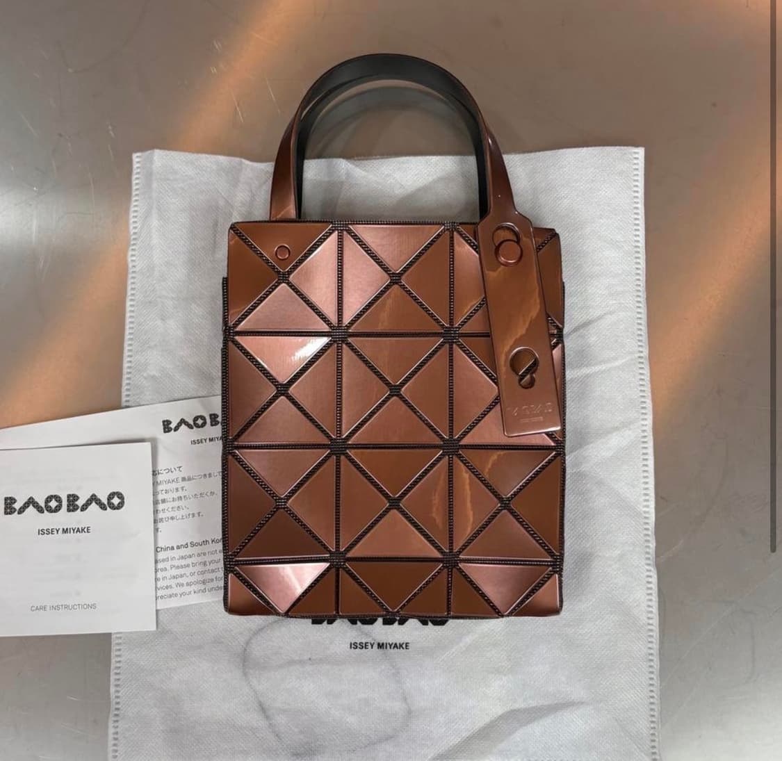 [리오브] 이세이미야케 바오 바오 캐럿 브라운 핸드백 상품이미지3