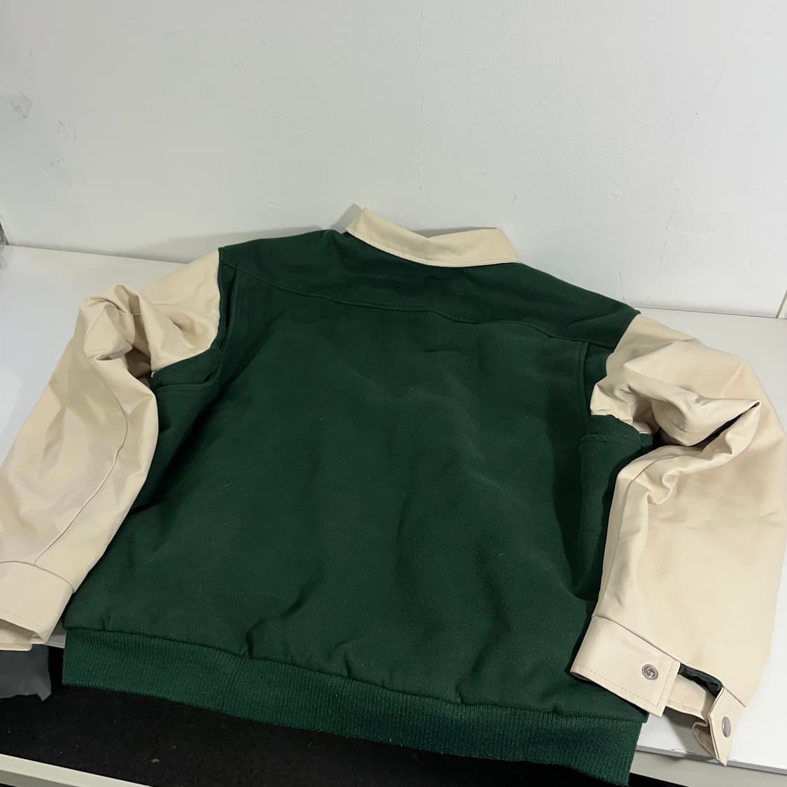 100 OWN 다크그린 바시티자켓 상품이미지5