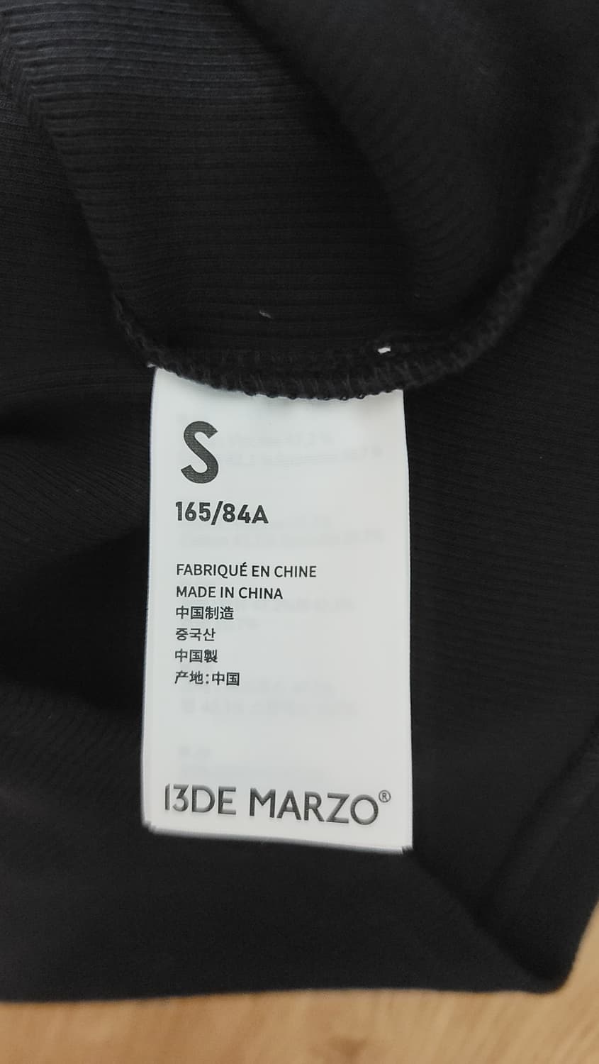 새상품)13DE MARZO 슈퍼맨 S 블랙 민소매 베어 바디콘 드레스 상품이미지6