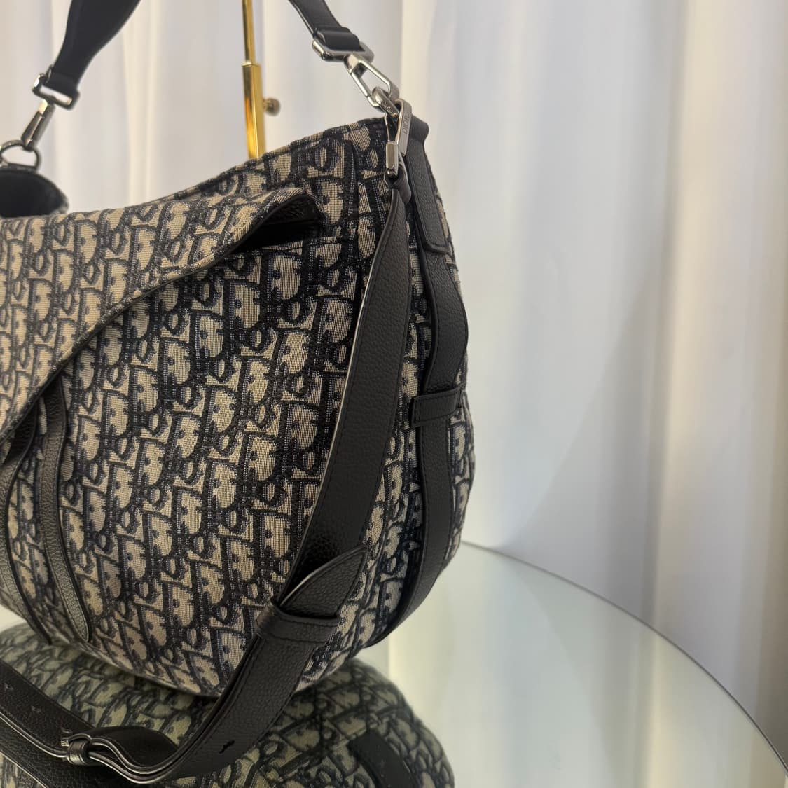 디올 오블리크 새들 소프트백 라지 상품이미지5