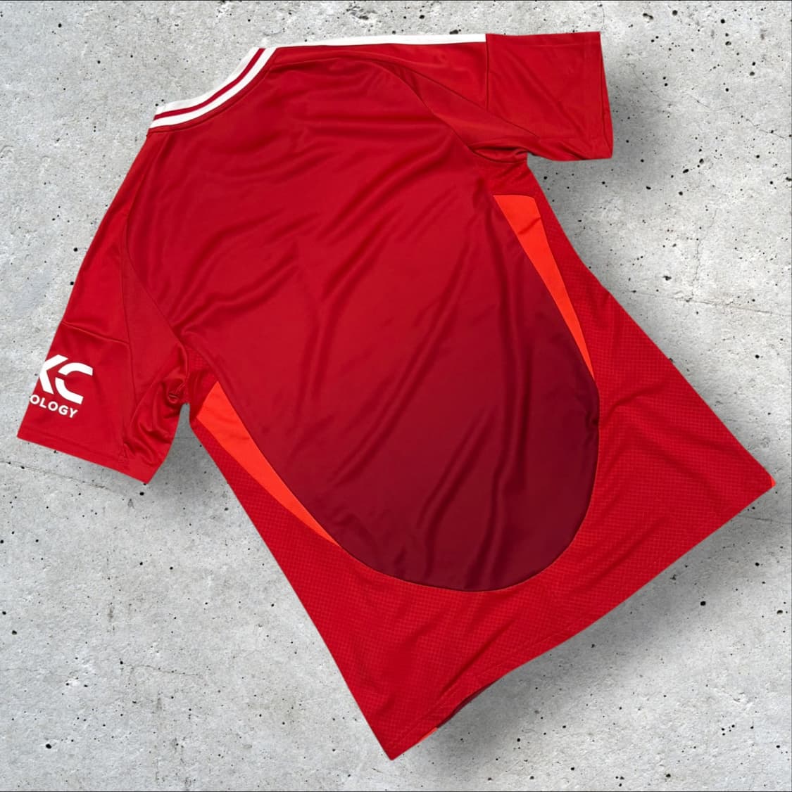 [L] 아디다스 맨체스터 유나이티드 23/24 홈 유니폼 C543 상품이미지2