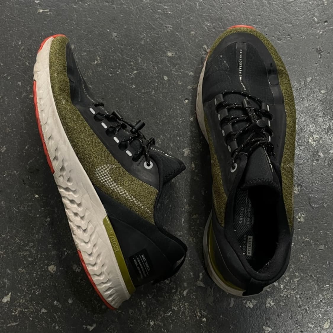 255 나이키 오디세이 리액트 상품이미지1