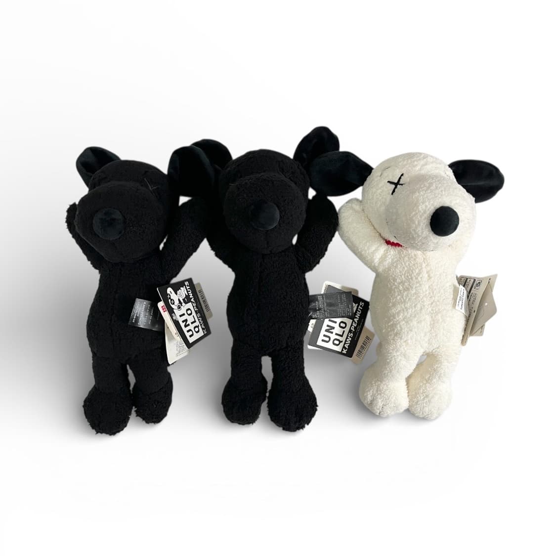 Uniqlo x Kaws x Peanuts snoopy 인형 S사이즈 상품이미지1