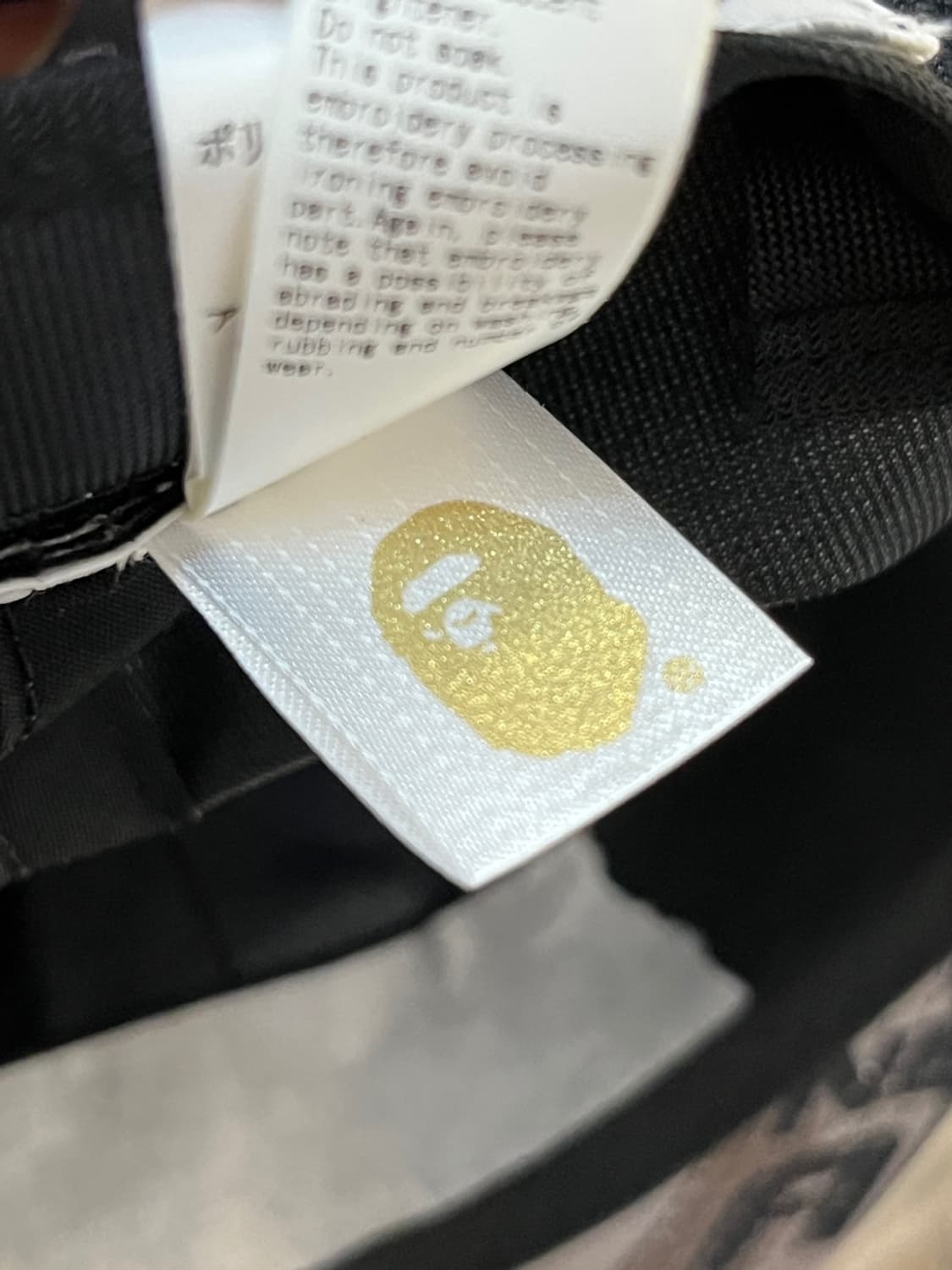 베이프 x 네이버후드 그래픽 스냅백 캡 상품이미지10