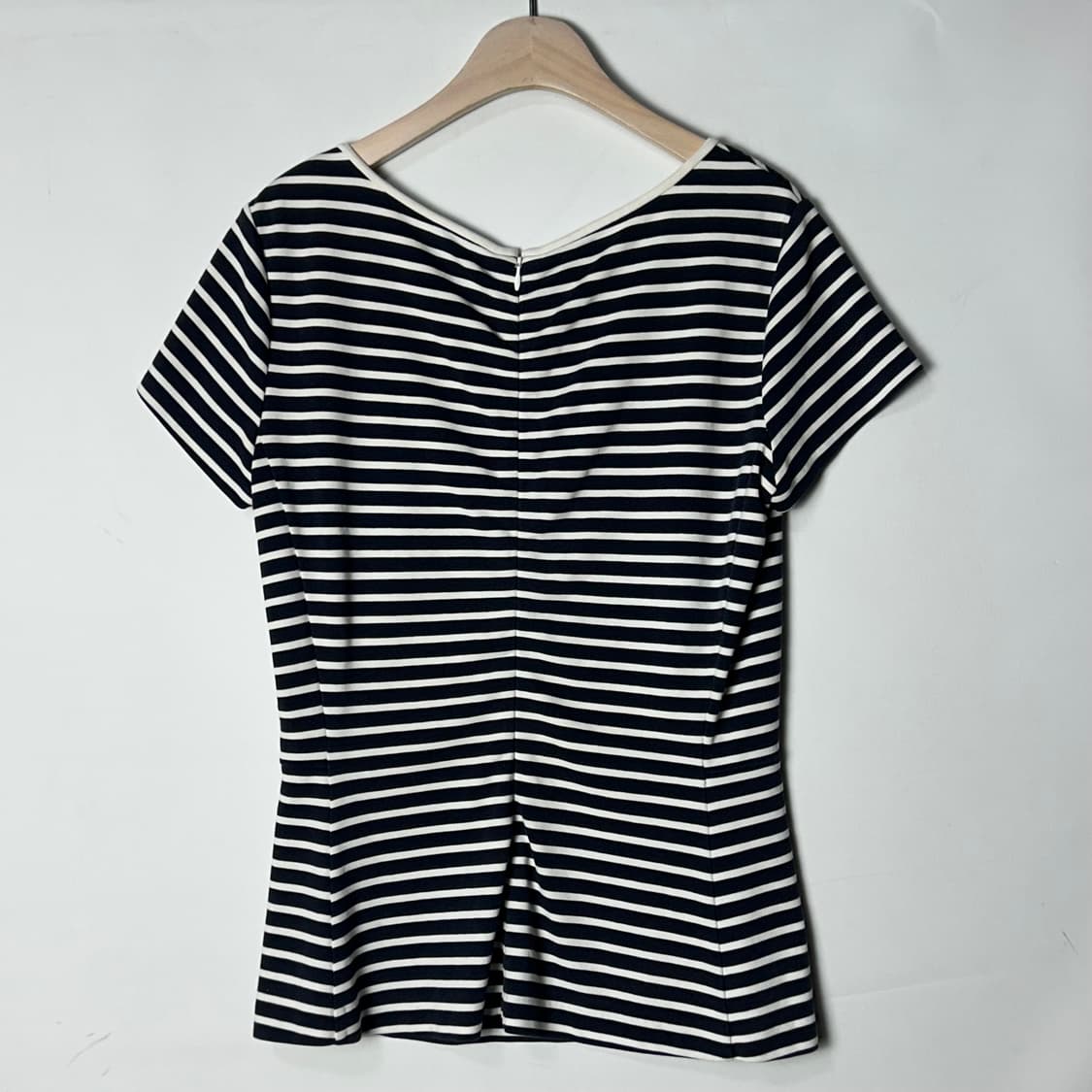 [theory] 띠어리 스트라이프 반팔티셔츠 상품이미지2