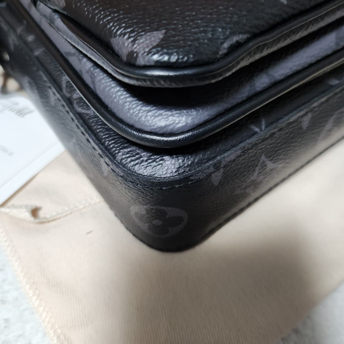 [새상품급/풀구성]루이비통 이클립스 트리오 메신저백 상품이미지7