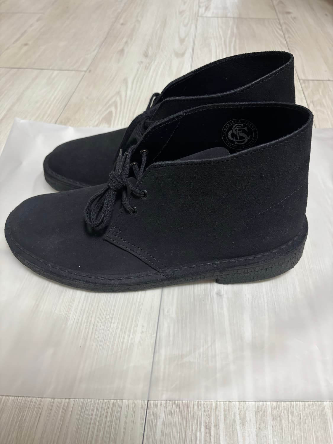 클락스 데저트 부츠 블랙 스웨이드 250 상품이미지3