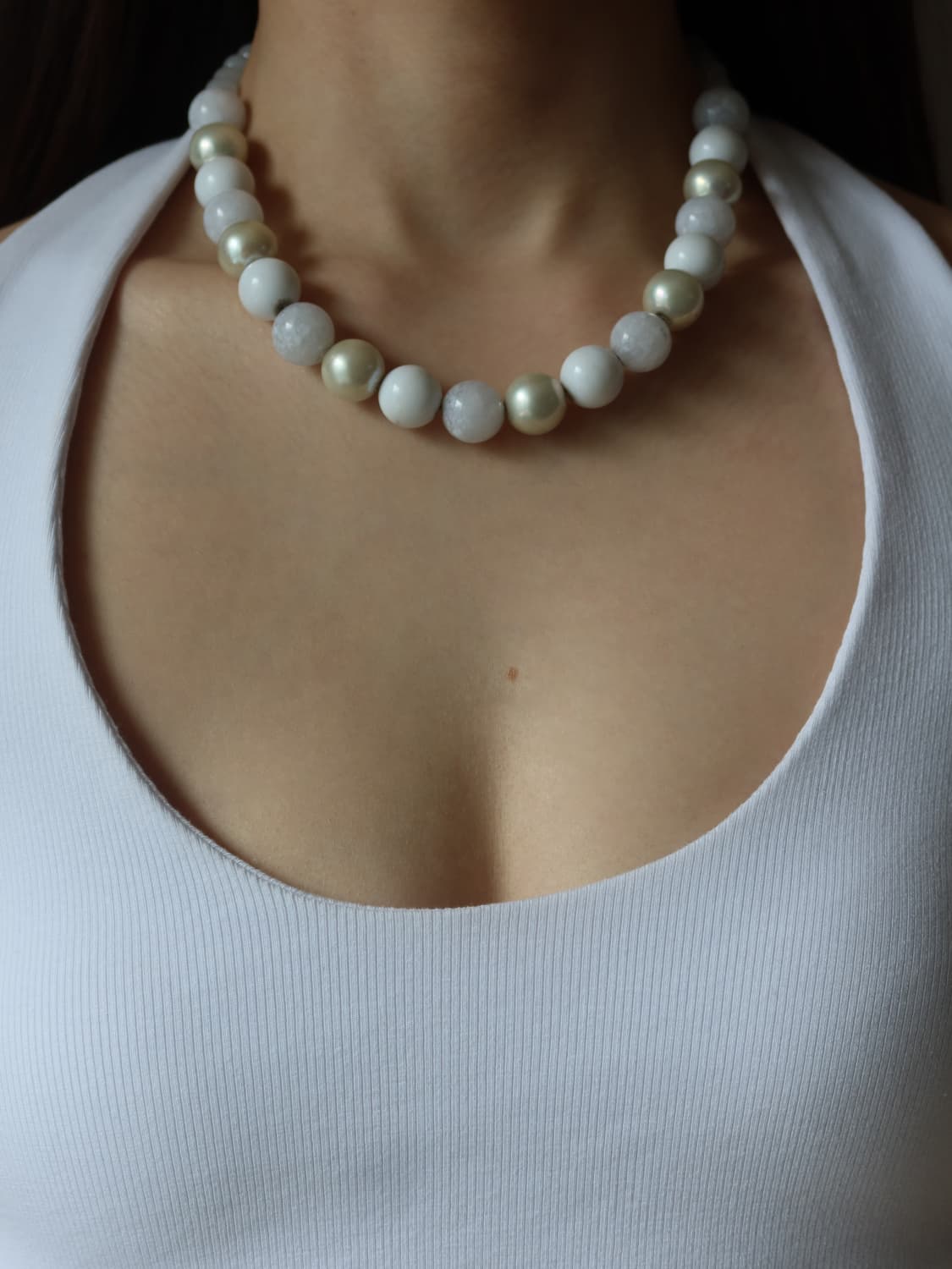 cream round bead necklace 상품이미지1